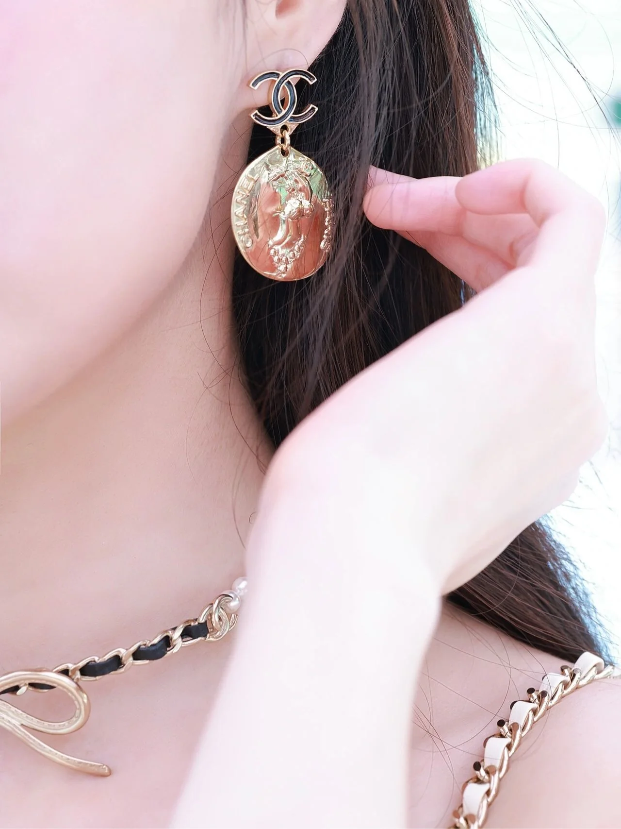 Серьги Chanel 1028