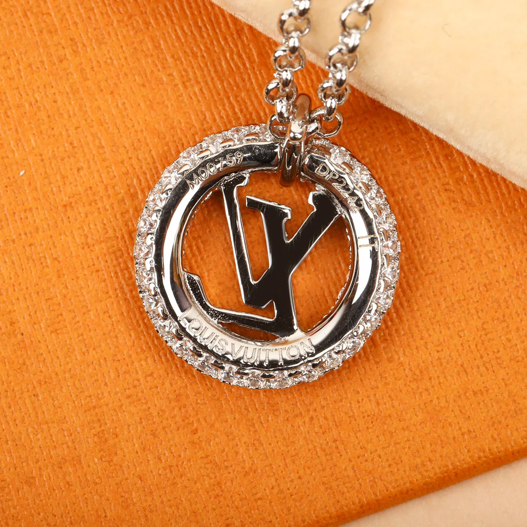 LV-Ожерелье 047