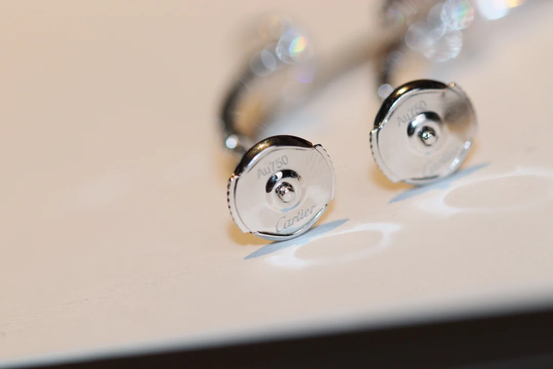 Серьги Cartier 038