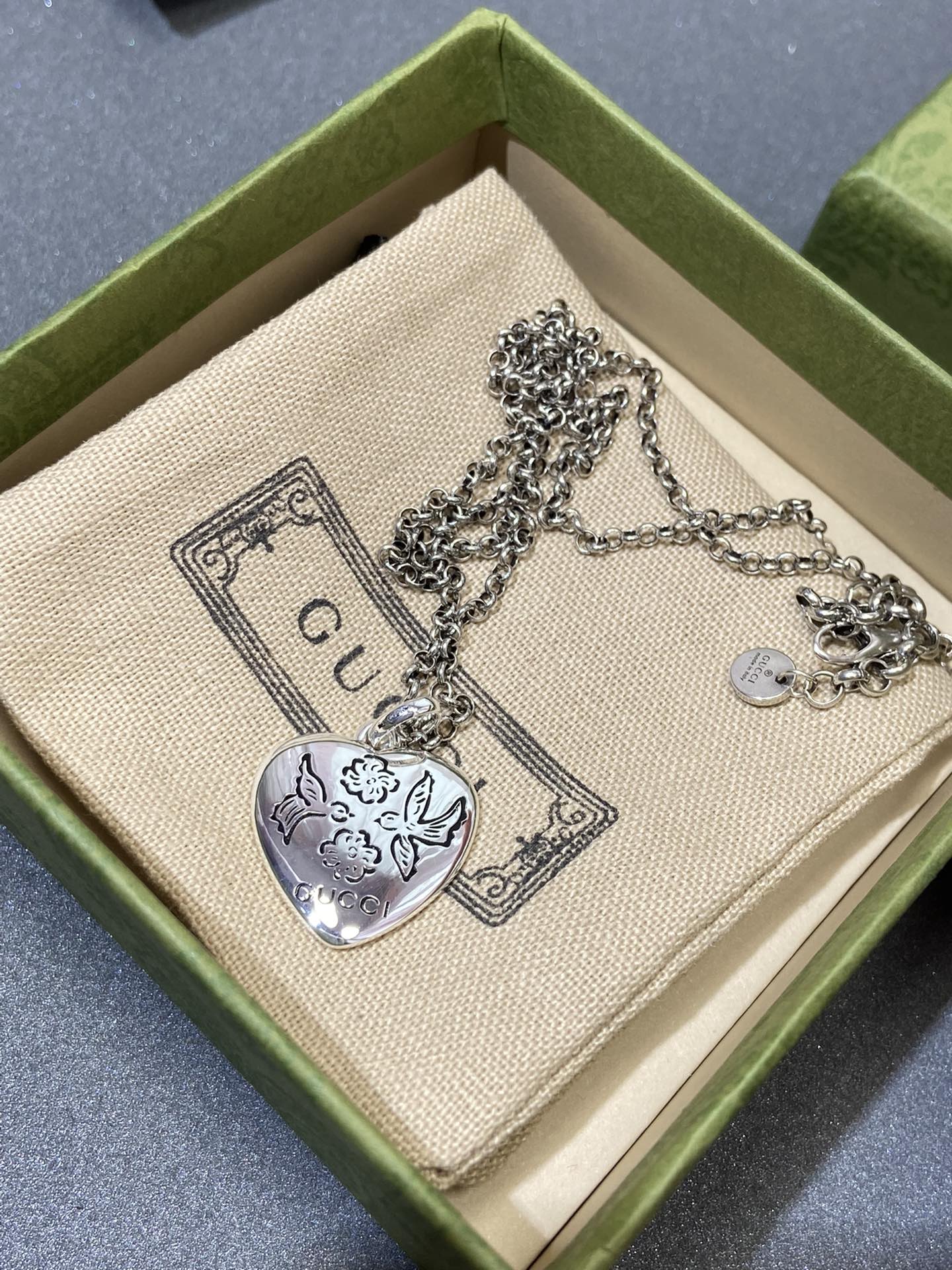 Gucci - Колье 051