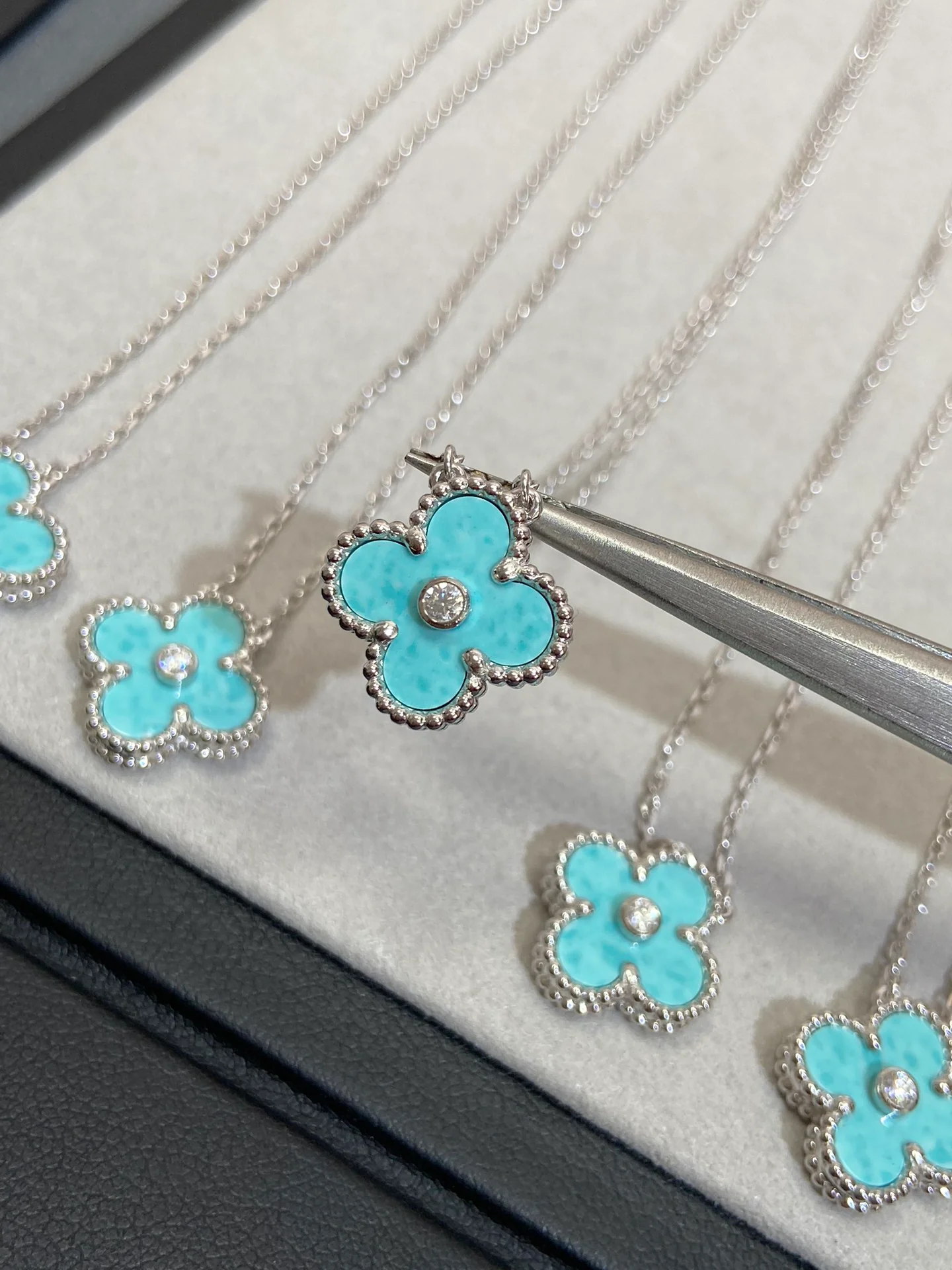 Van Ville - Колье 134