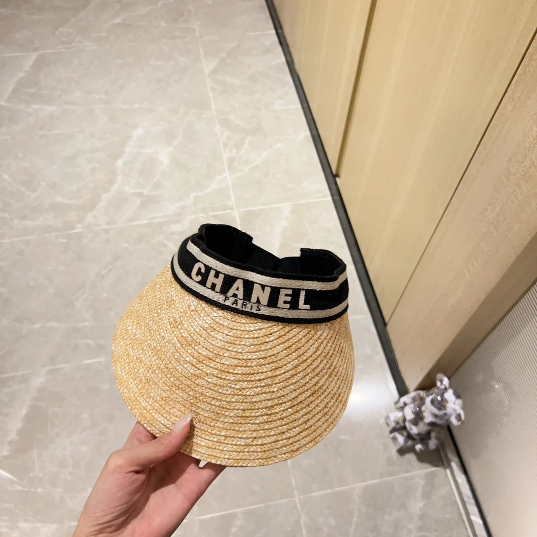 Новинка сезона весна/лето 2023 от Chanel - Соломенная шляпа с открытой шириной - Солнцезащитная шляпа - Черная