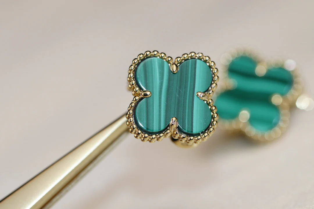 VCA - Серьги - Пусеты - Полноцветные