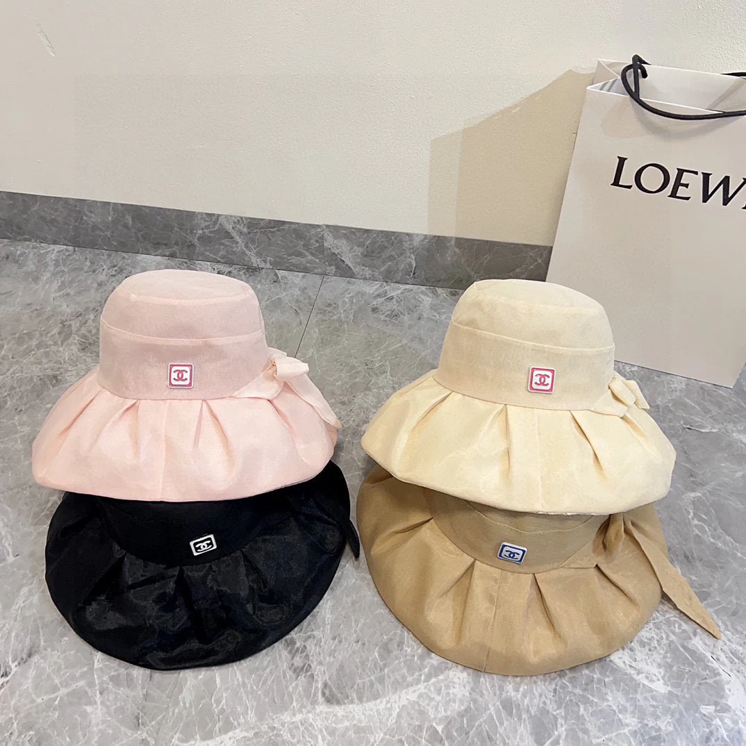 Новая широкополая льняная рыбацкая шляпа Chanel 2024 года с ремешком — черная.