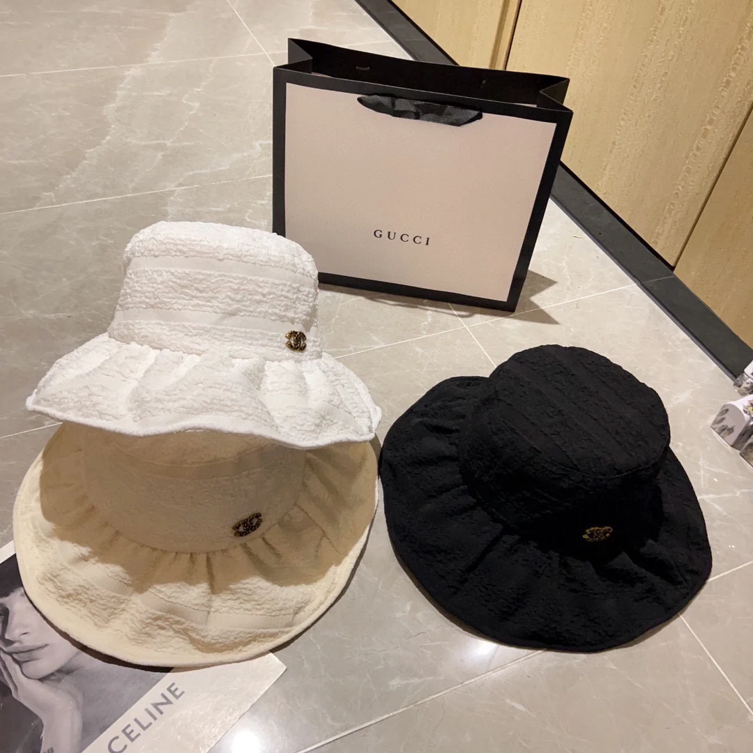 Новинка сезона весна/лето 2023 от Chanel - Мятая рыбацкая шляпа - Черная - 1