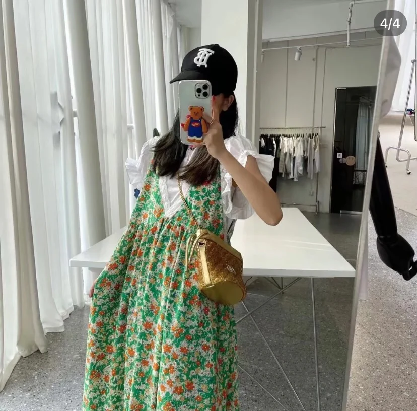 Burberry - Новая клетчатая бейсболка с большой вышивкой буквы B