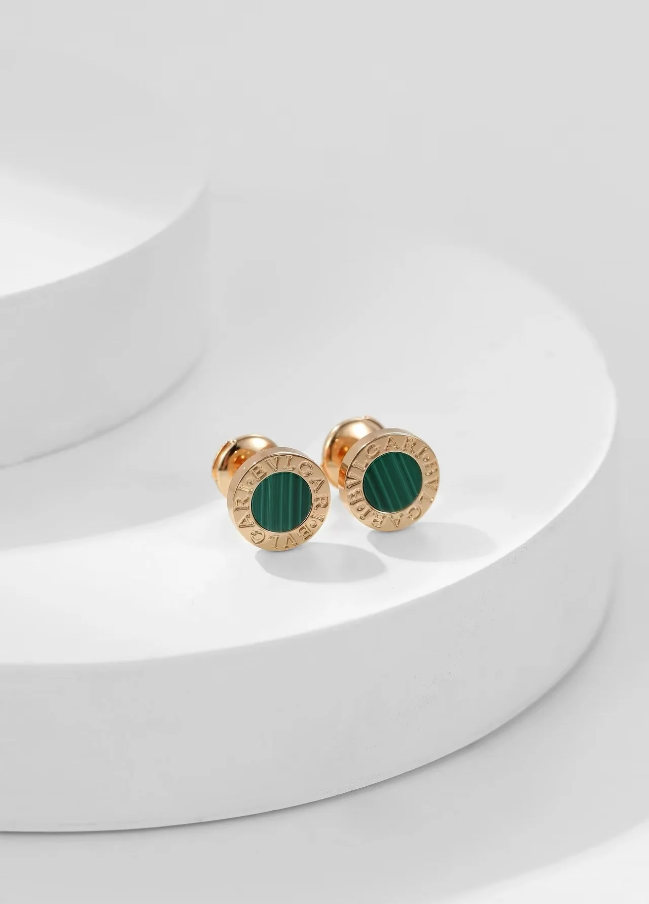 Серьги Bvlgari 010