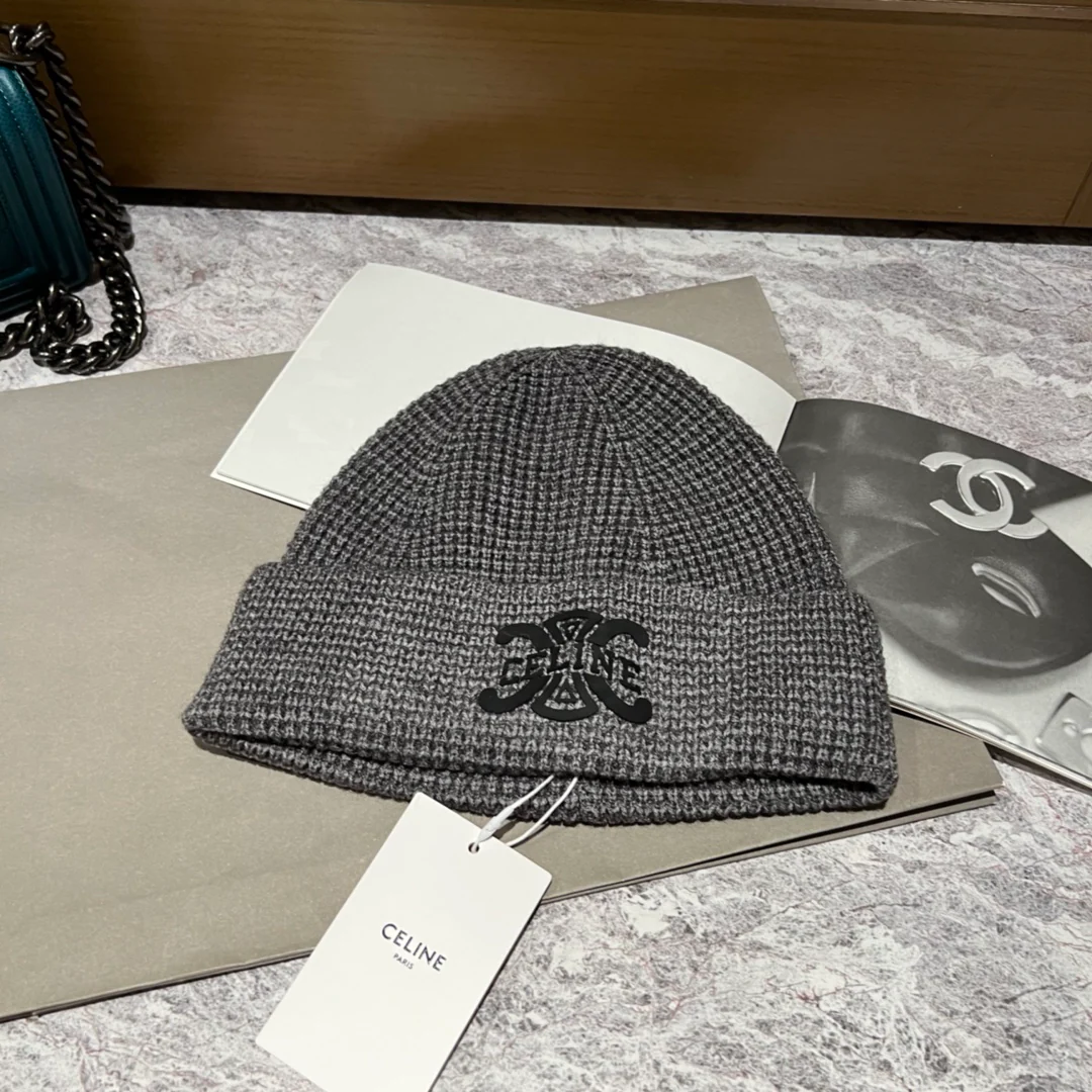 Вязаная шапка Celine - 1