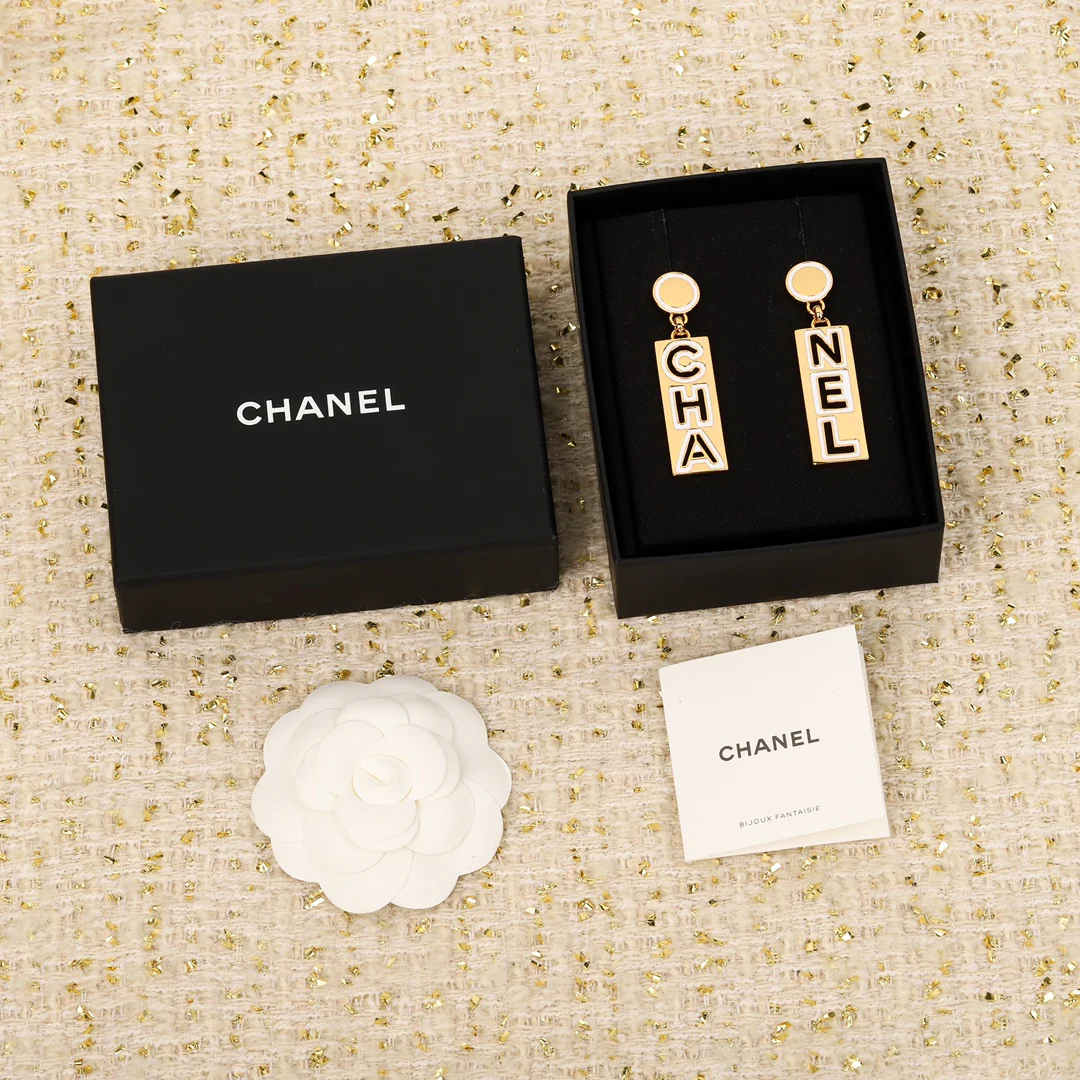 Серьги Chanel 1021