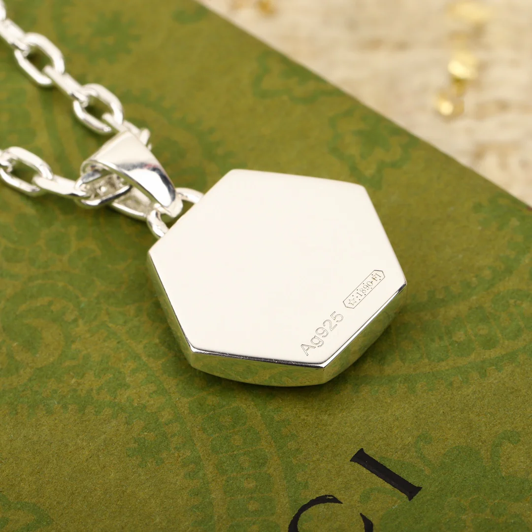 Gucci - Колье 001