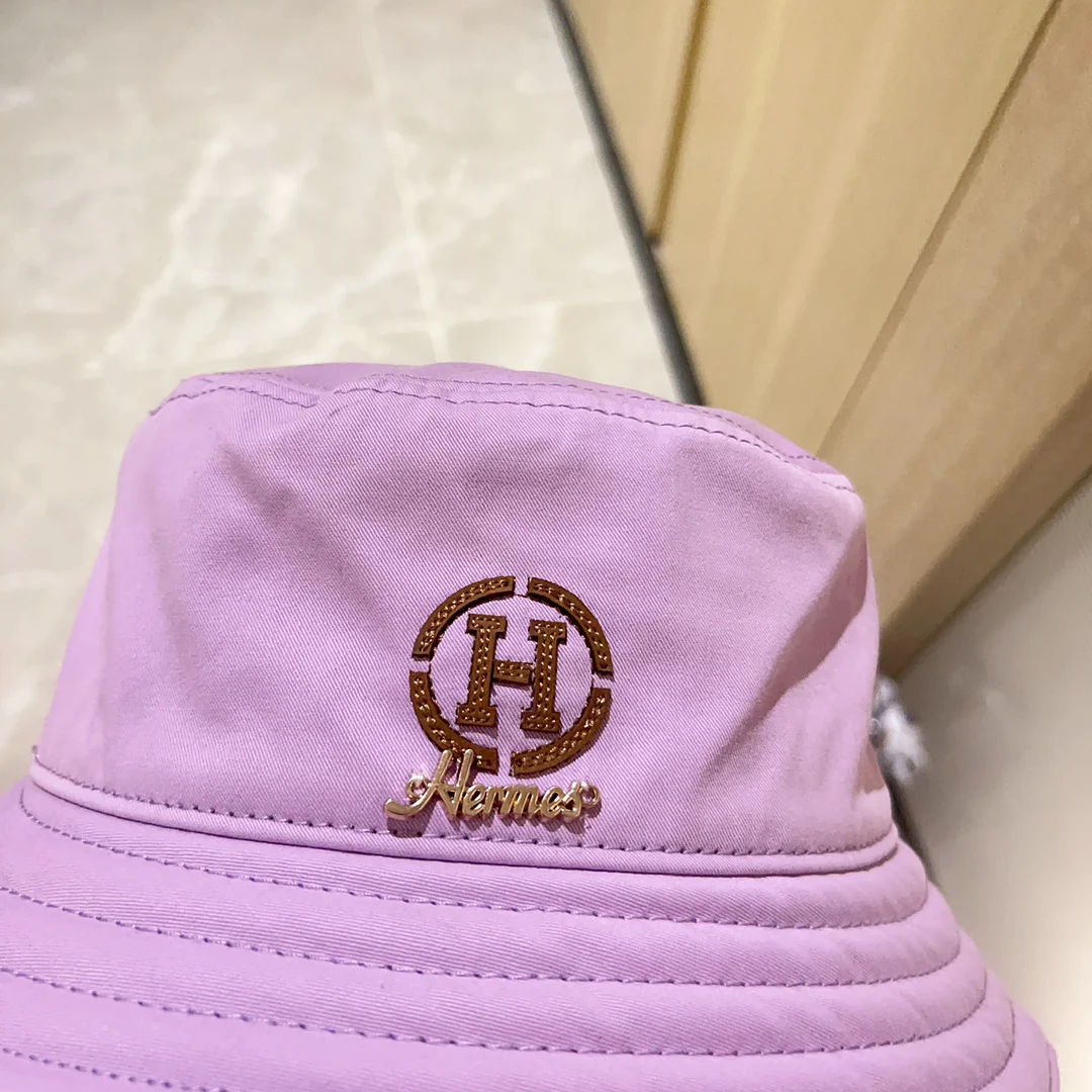 Новинка сезона весна/лето 2023 от Hermes - Панама - Фиолетовая