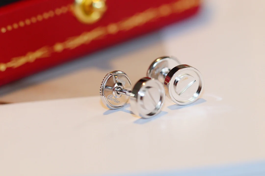 Серьги Cartier 026