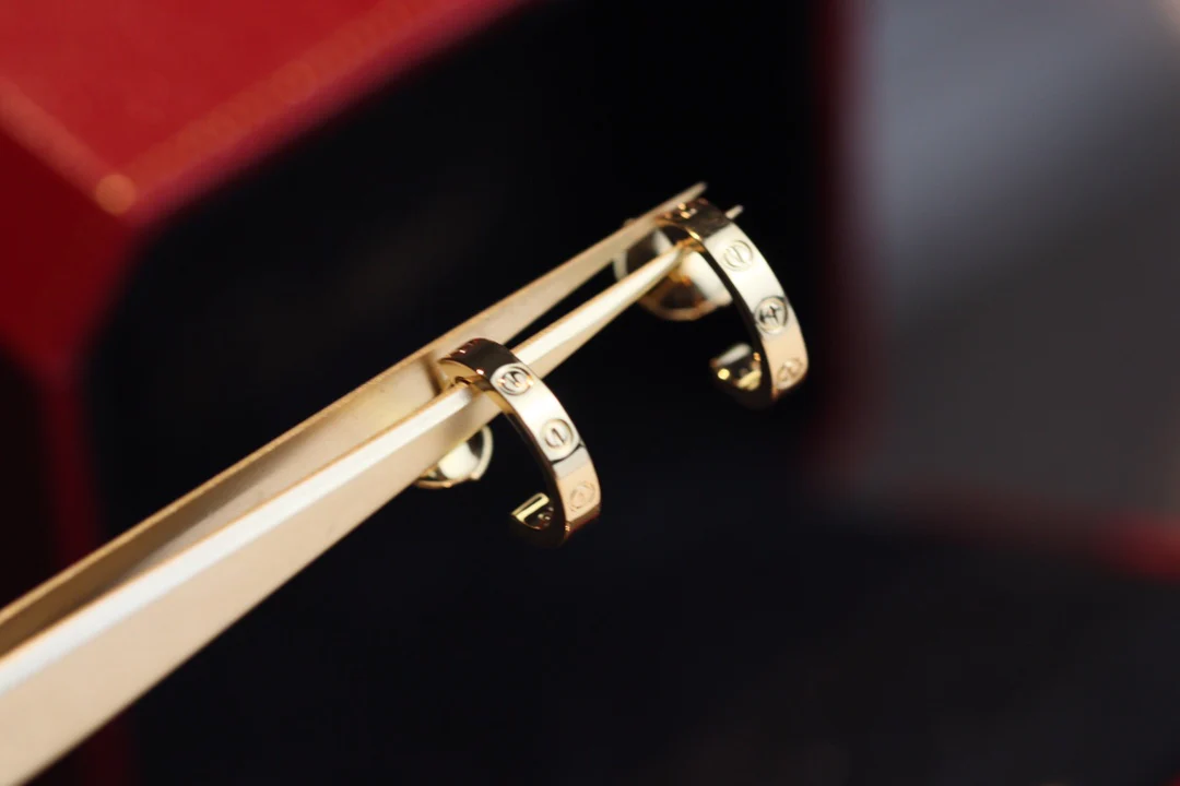 Серьги Cartier 001