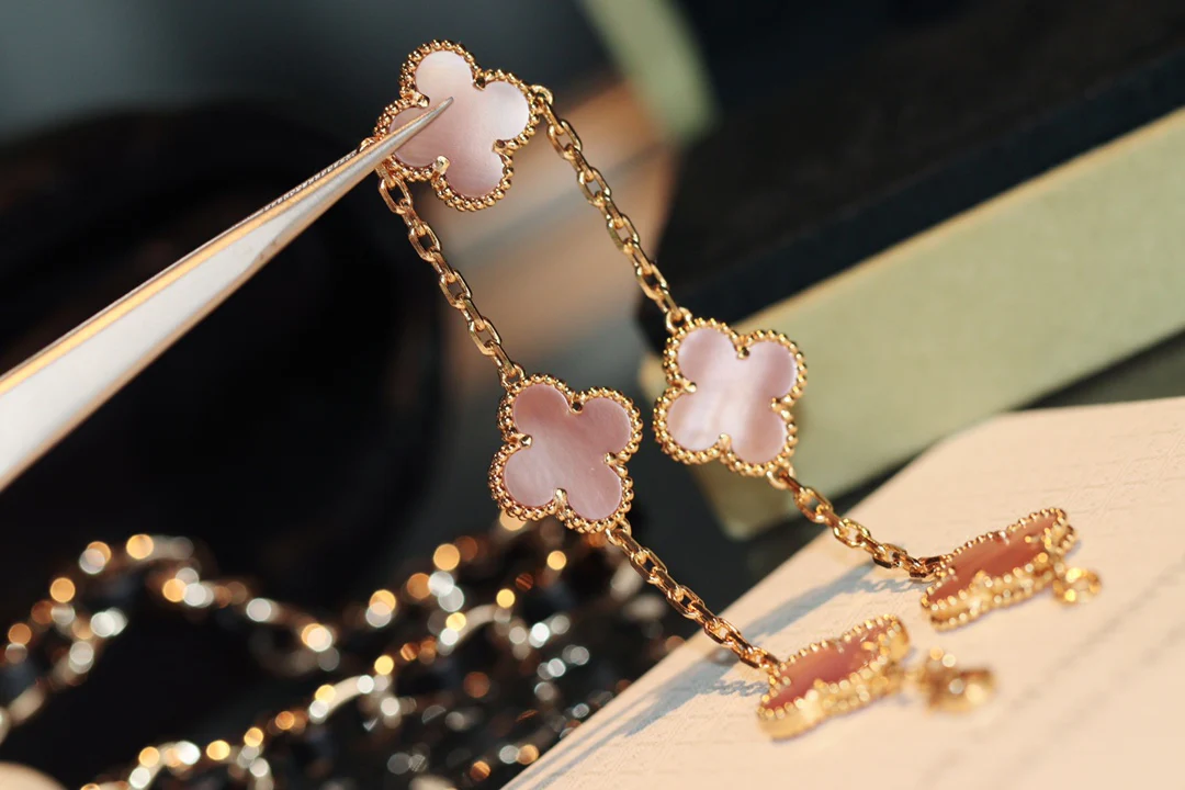 Браслет VCA - 9