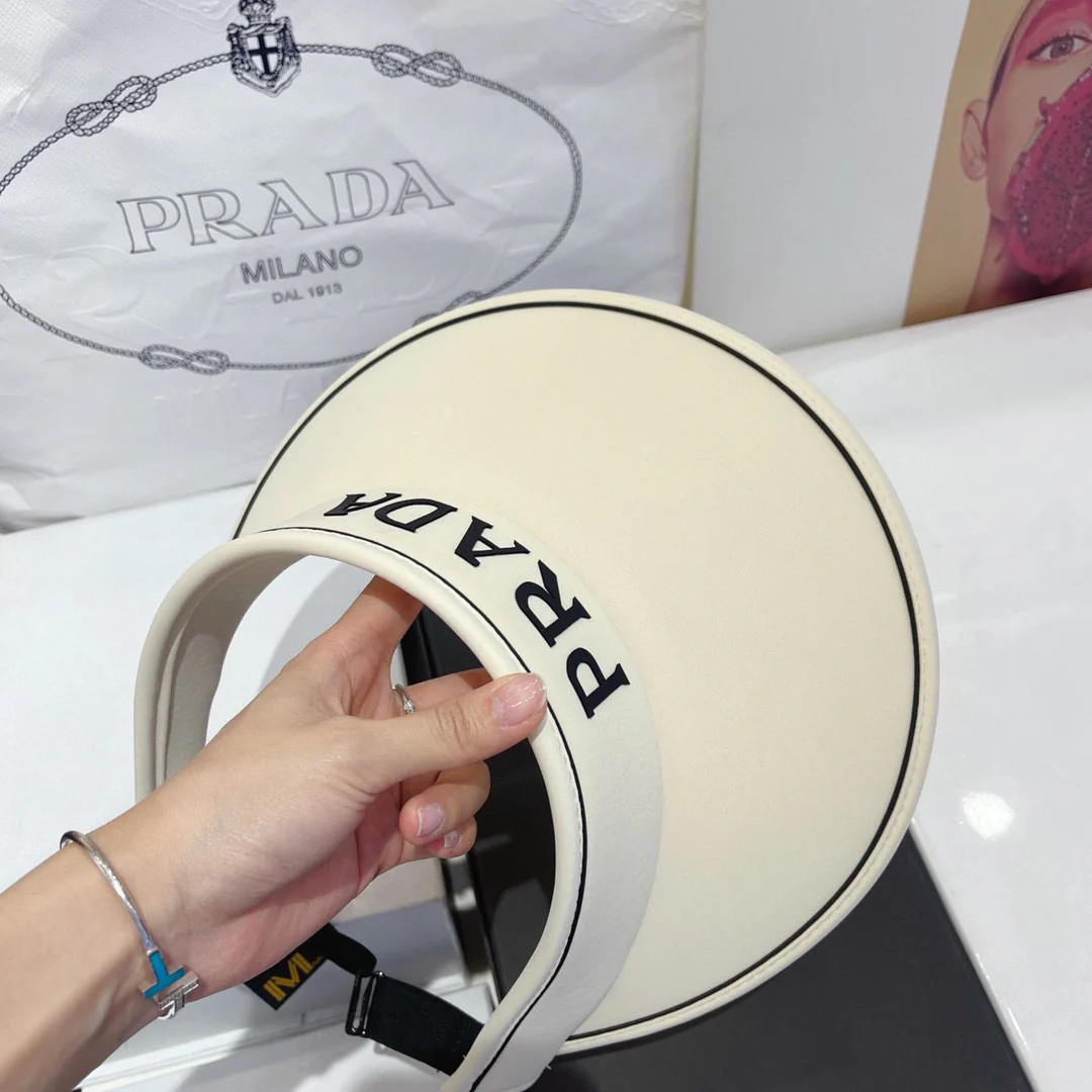 Prada - Новая кепка-козырек - 1