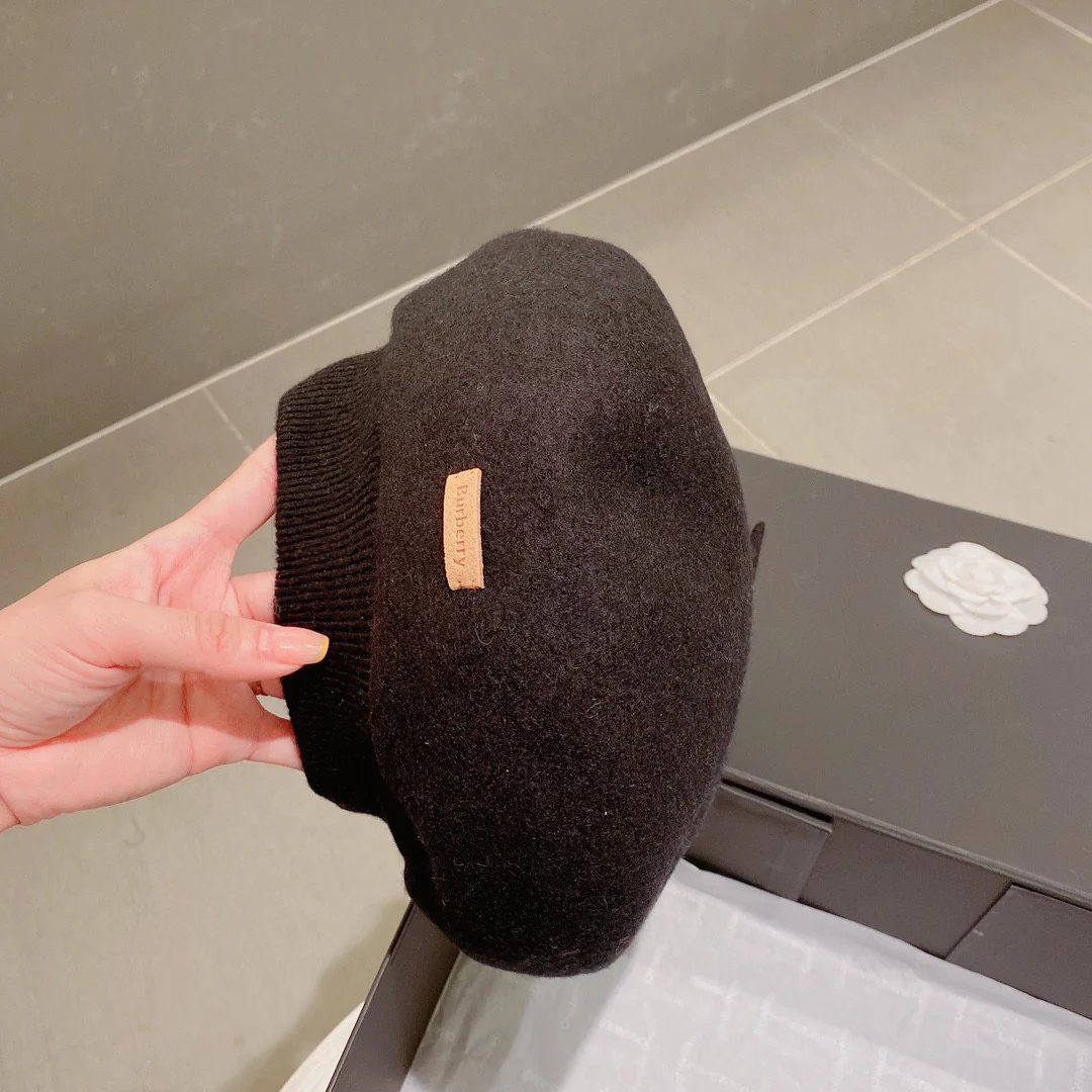 Burberry - Шерстяной берет - Черный