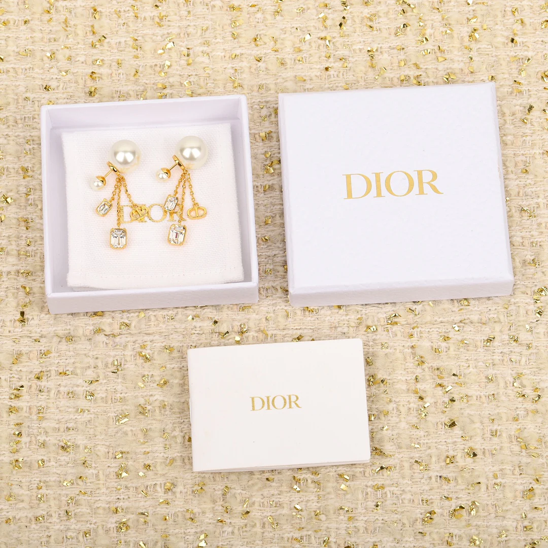 Серьги Dior 139