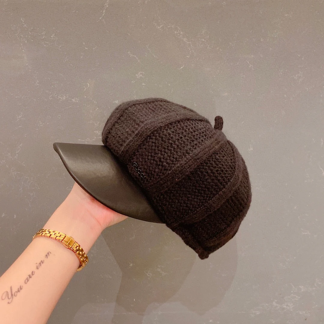 Gucci - Черная бейсболка