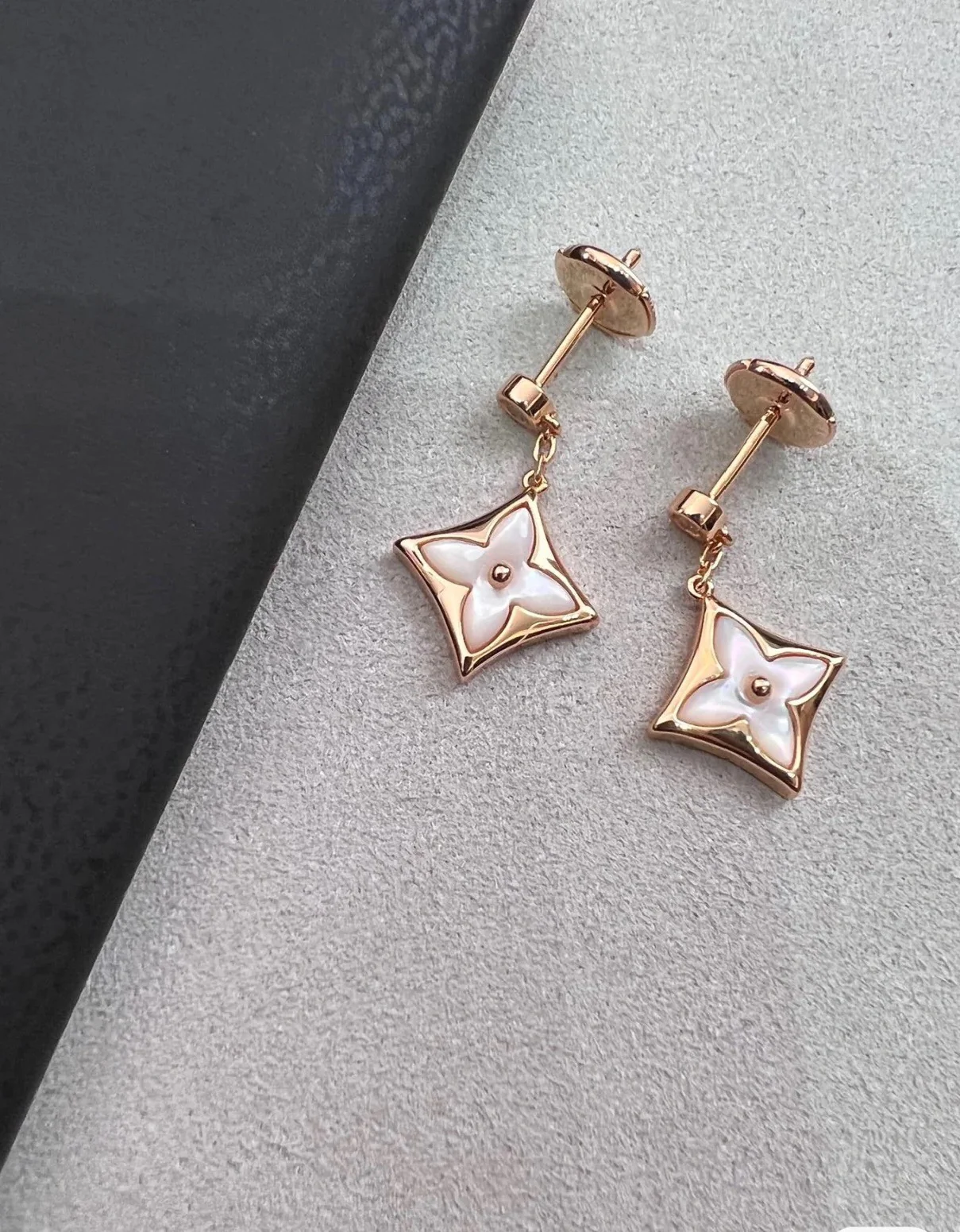 LV - Серьги 040