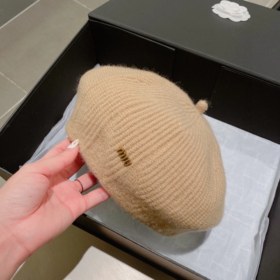 Шерстяной берет Miu Miu - абрикосовый