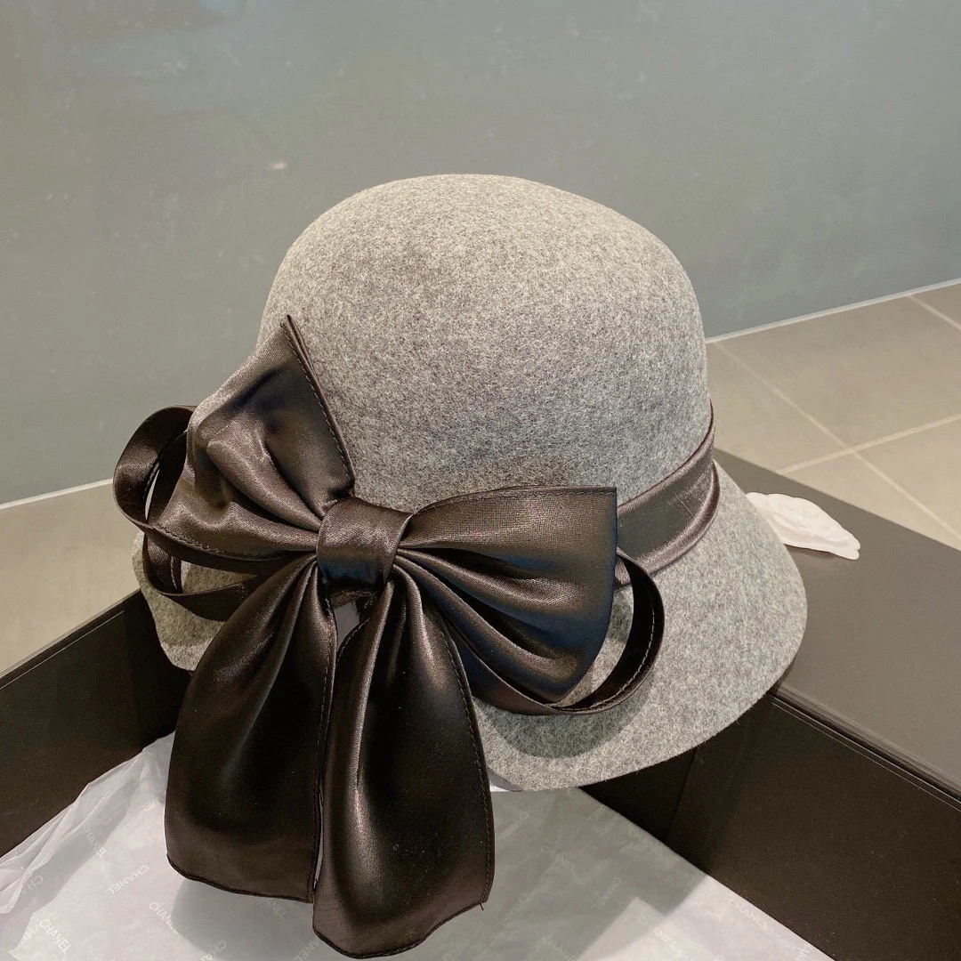 Шерстяная шляпа Chanel - серая - 1