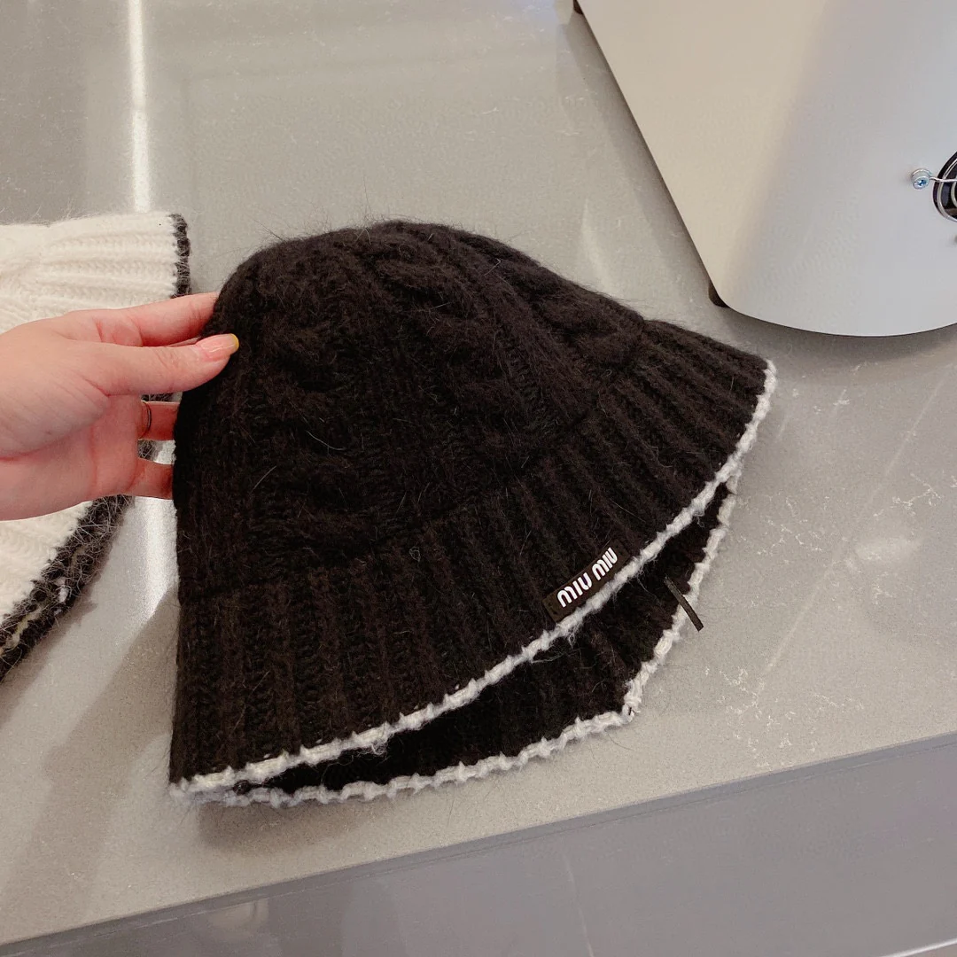 Miu Miu - Шерстяная рыбацкая шляпа - Черная