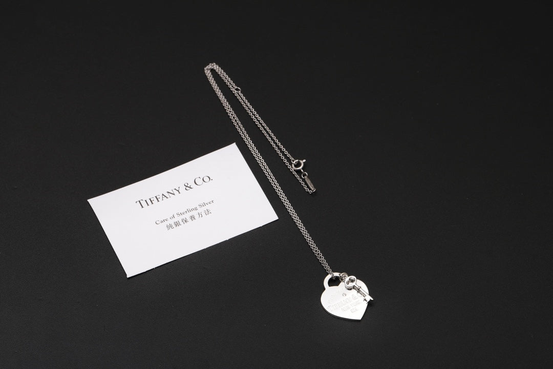 Колье Tiffany 054