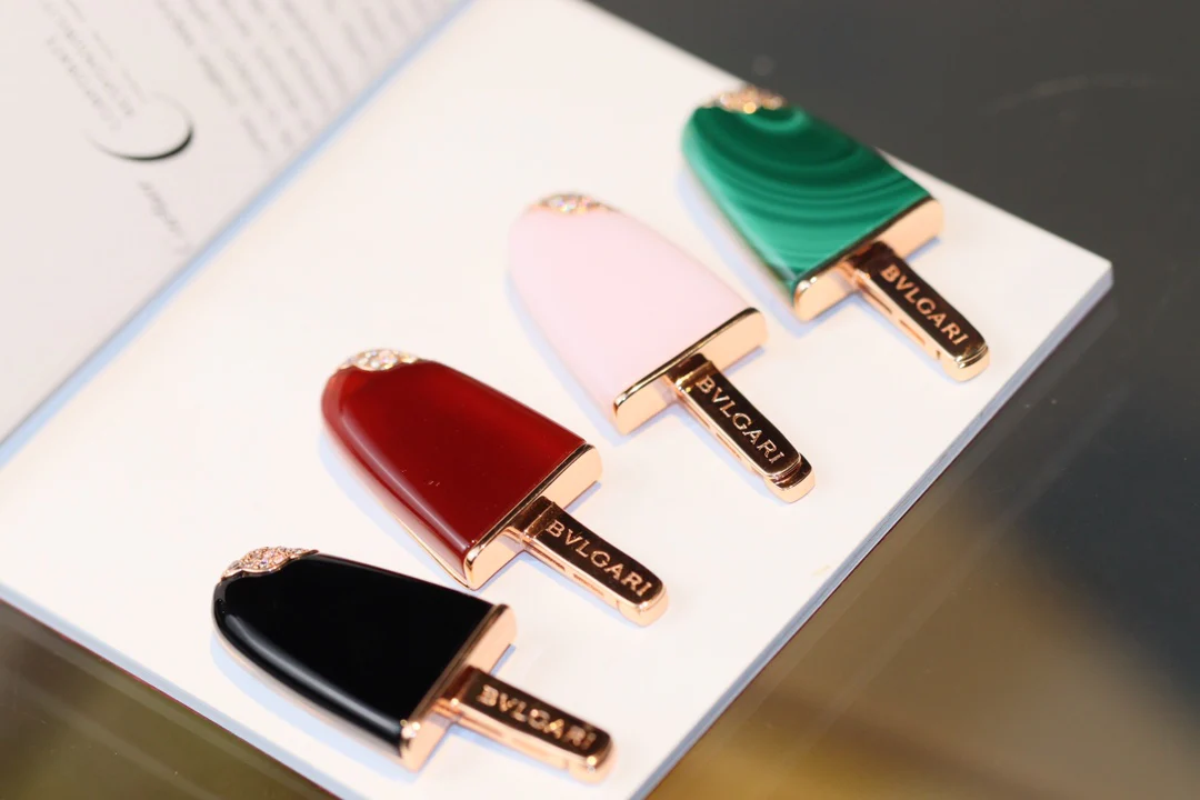 Брошь в виде мороженого Bvlgari