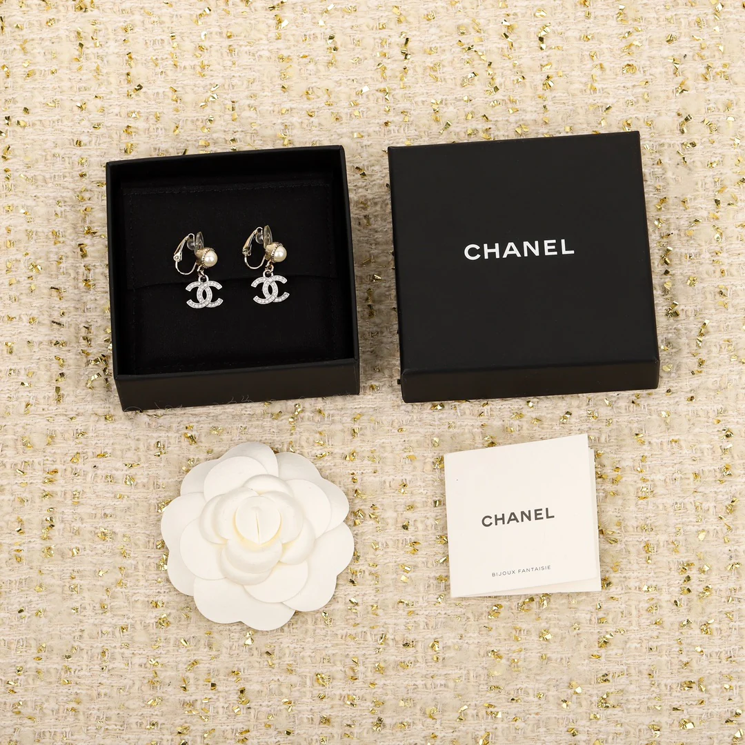 Серьги Chanel 987