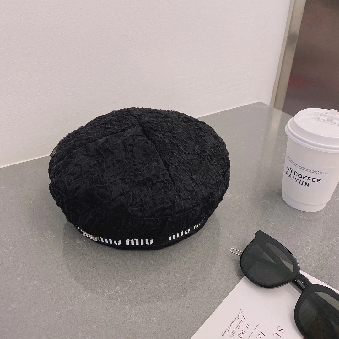 Сетчатый берет Miu Miu - черный