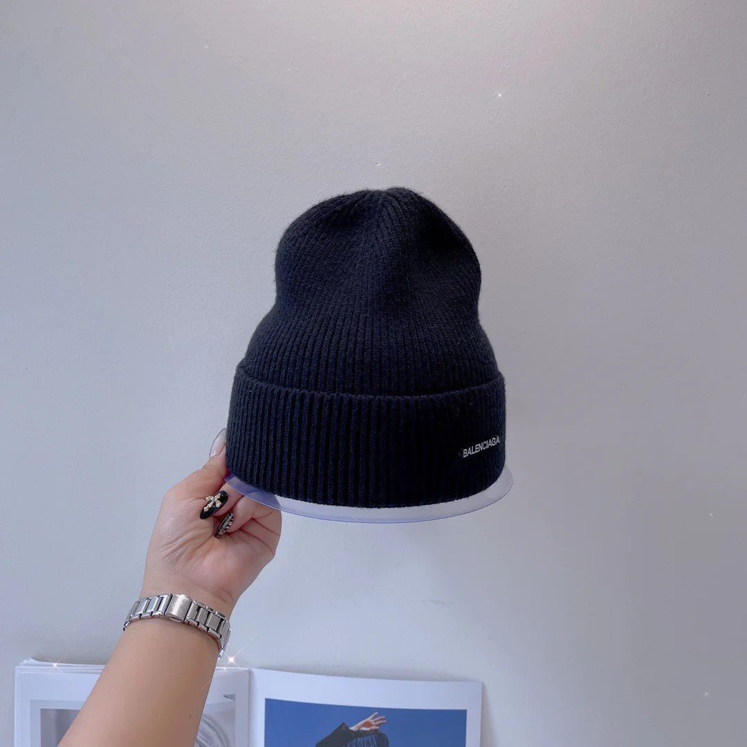Balenciaga - Шерстяная шапка - Черная