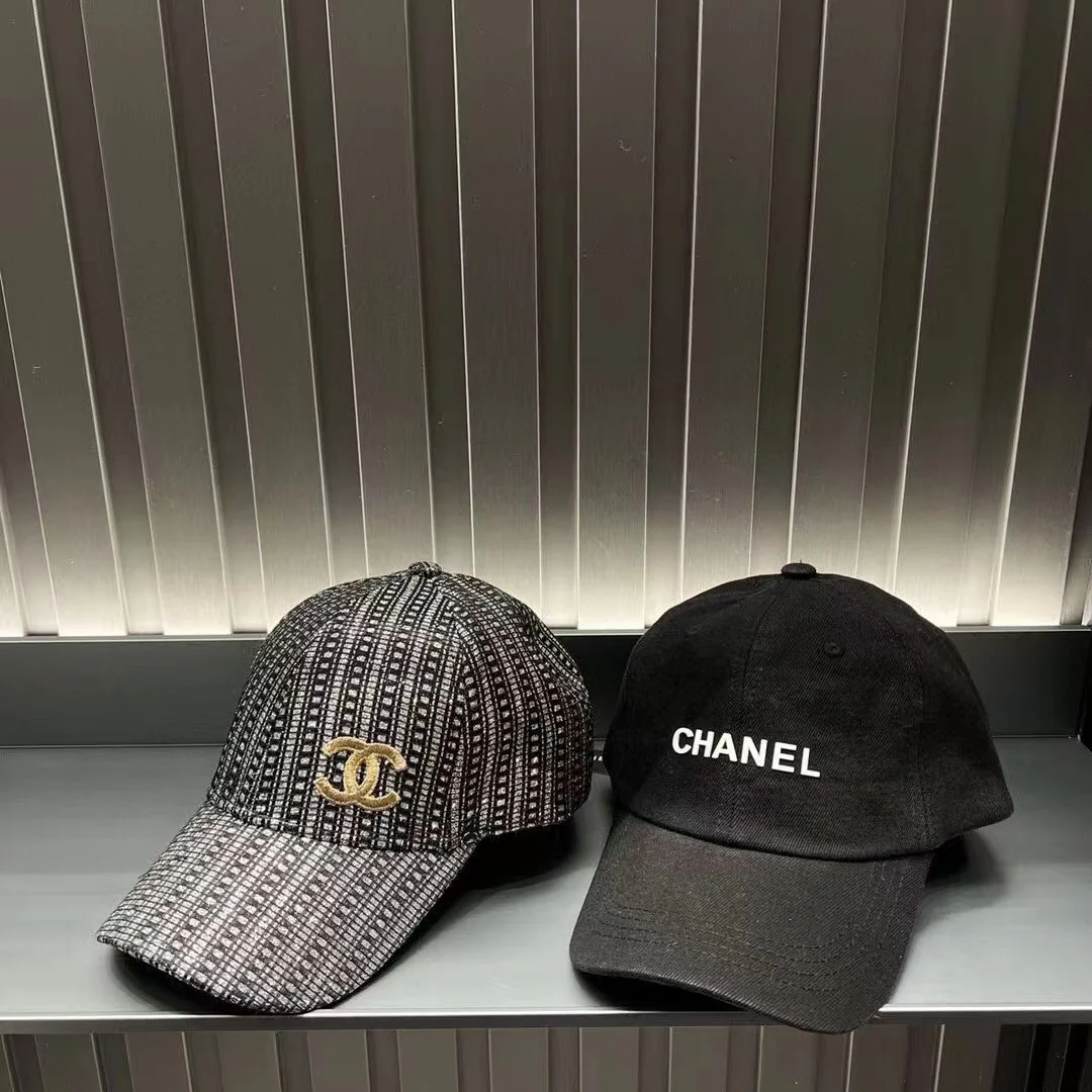 Chanel - Кепка-?утиный клюв? - 1