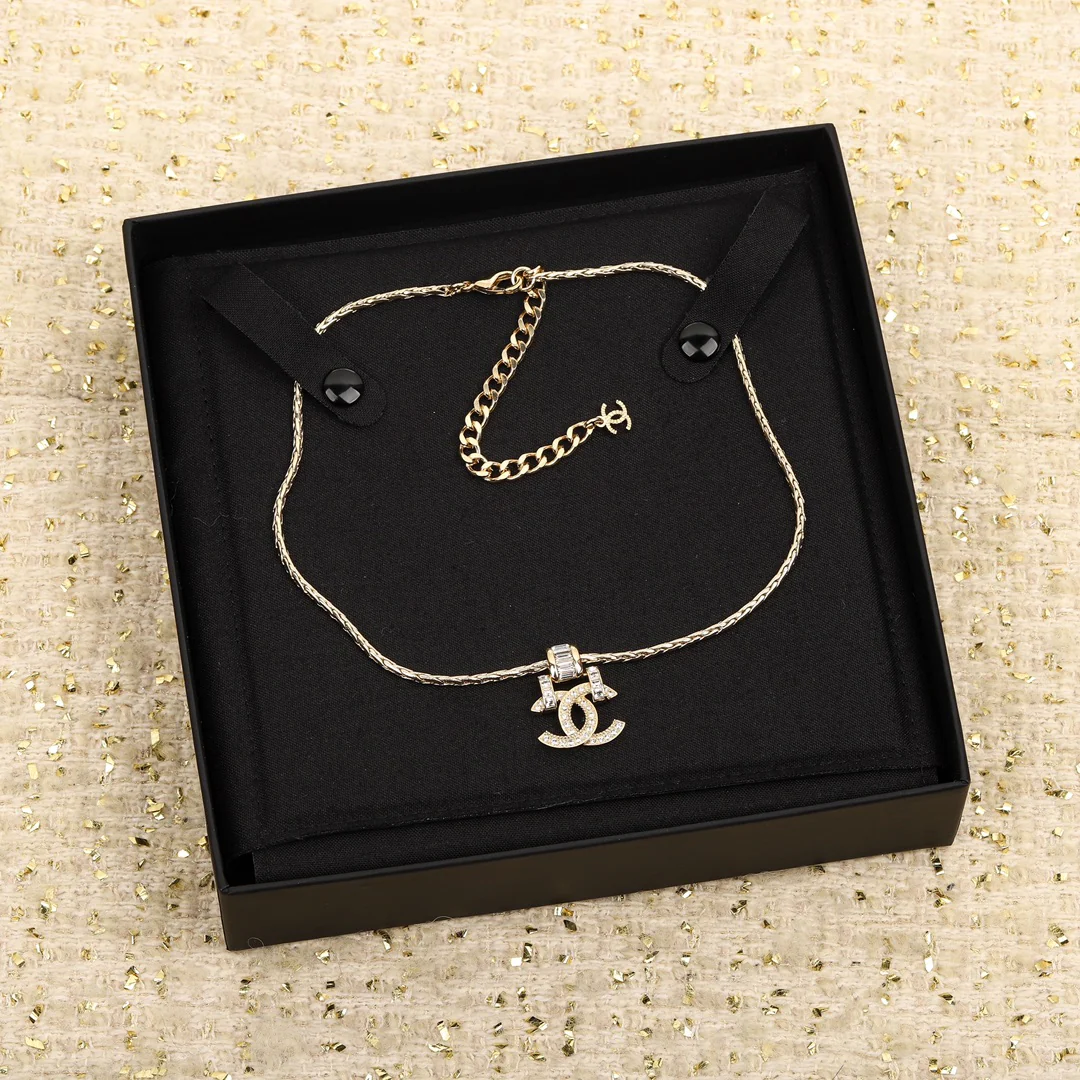 Колье Chanel 361