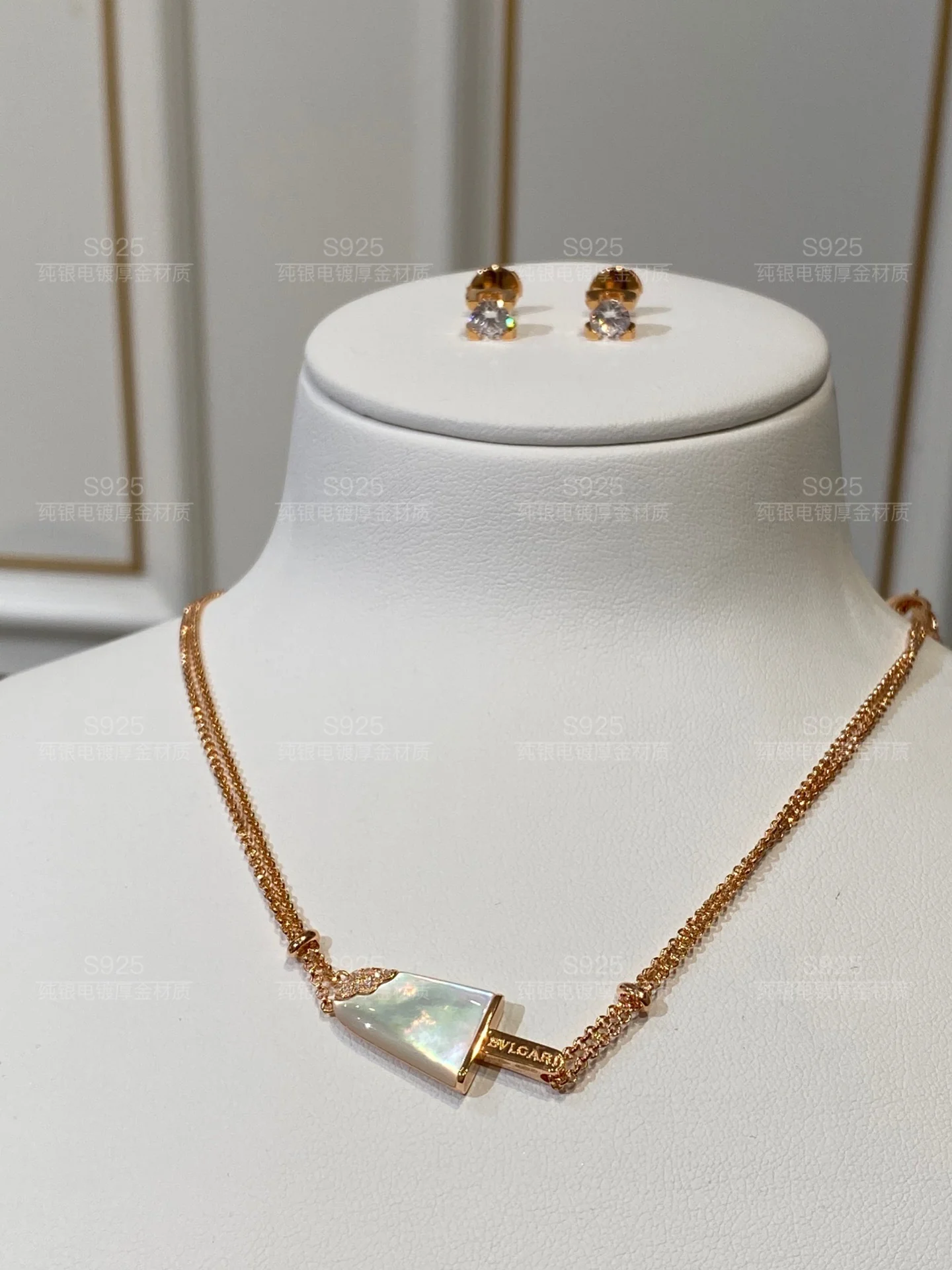 Bvlgari - Колье 058