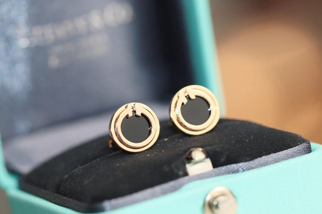 Серьги Tiffany - застежки-гвоздики - 1 шт.