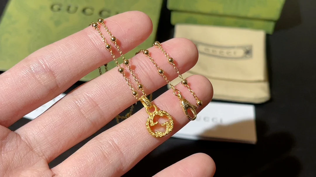 Gucci - Колье 070