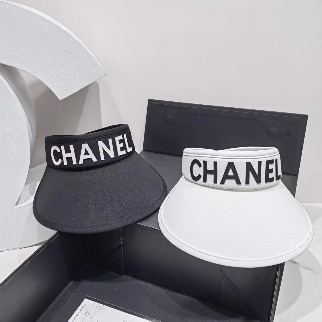 Солнцезащитная шляпа с логотипом Chanel