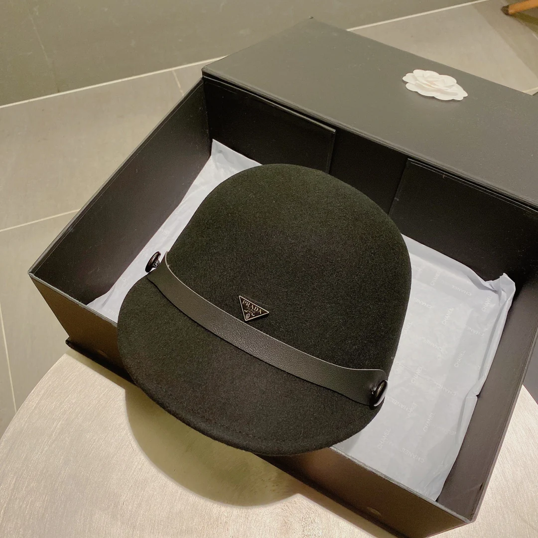 Prada - Шерстяная шляпа для верховой езды - Черная