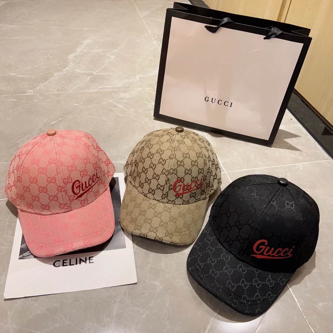 Новинка сезона весна/лето 2023 от Gucci - бейсболка с монограммой - черная - 1