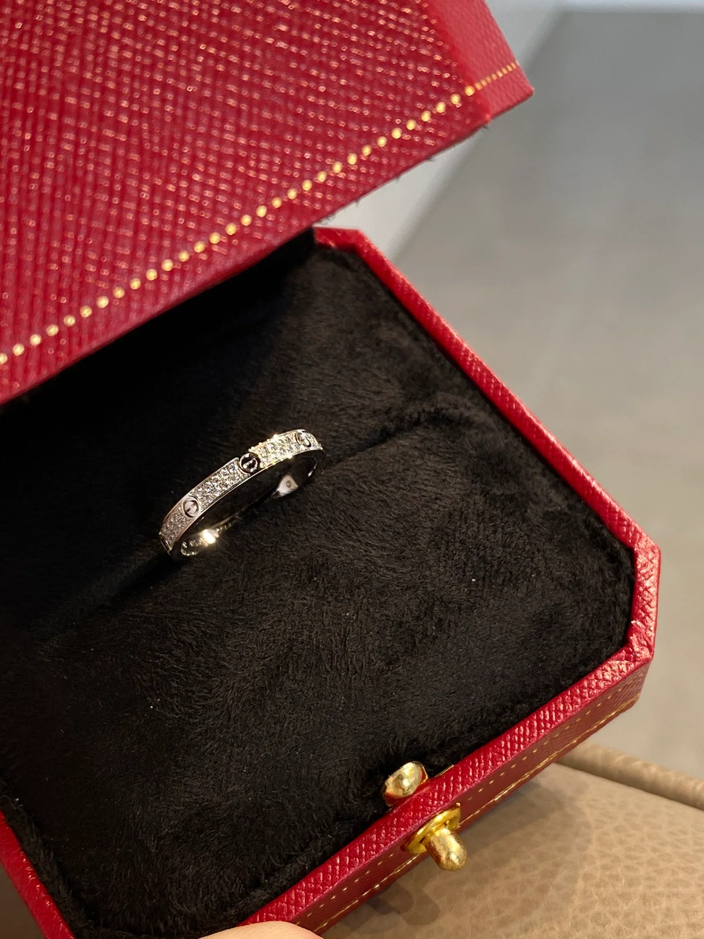 Кольцо Cartier 024