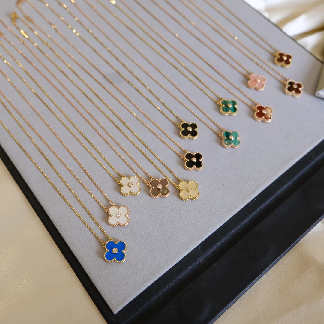 Van Vek - Колье 071