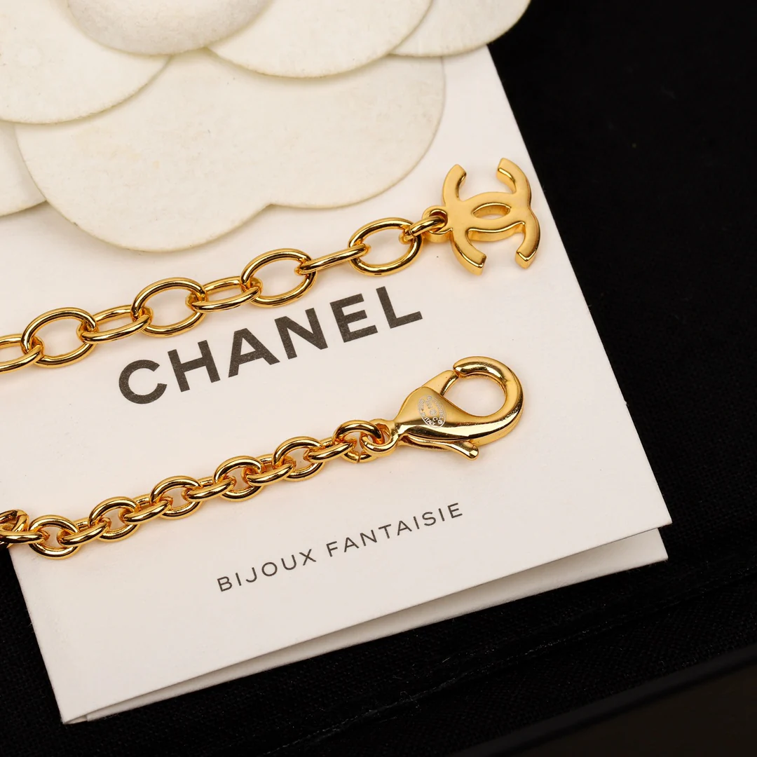 Chanel - Колье 452