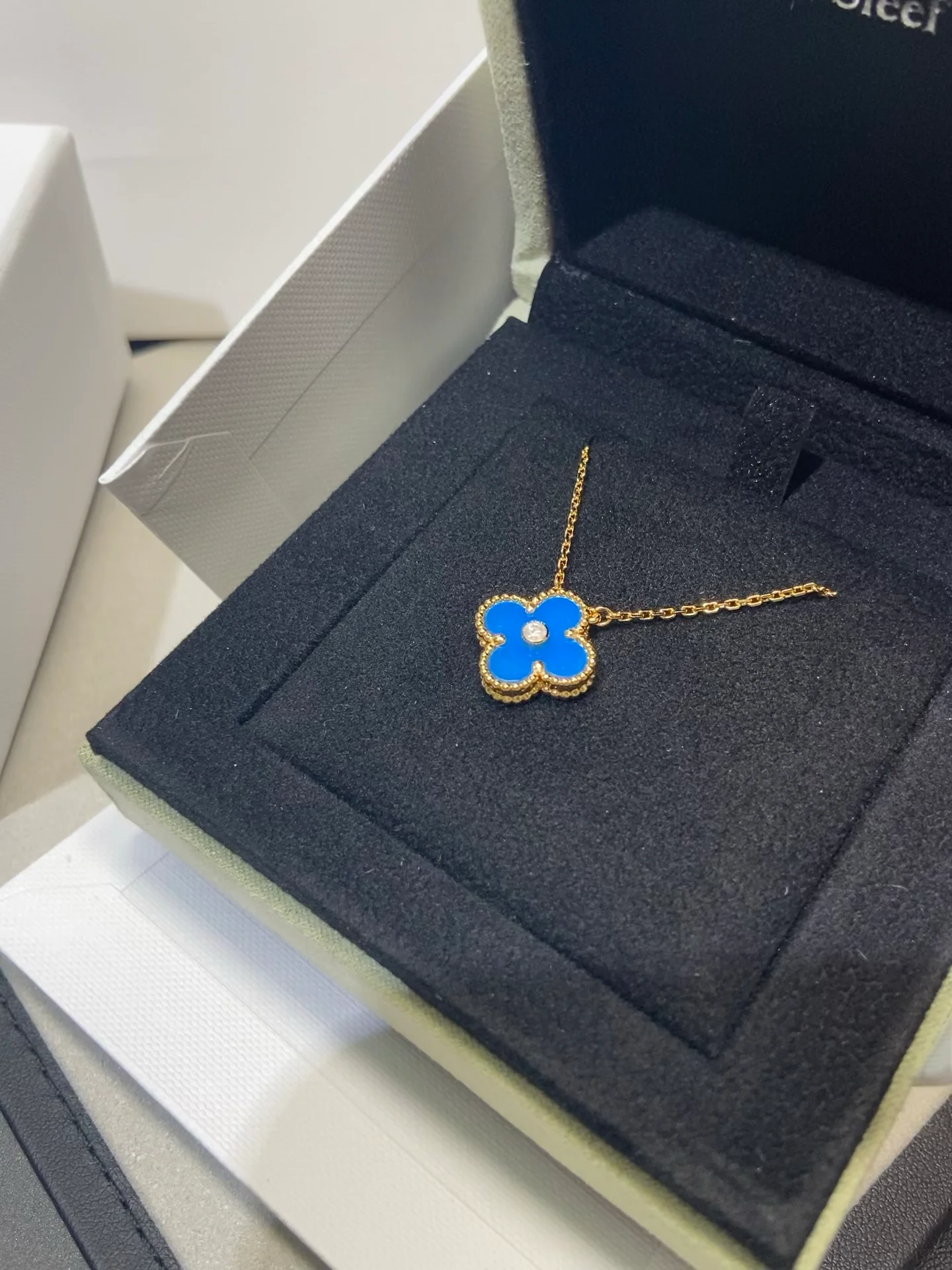 Van Ville - Колье 047