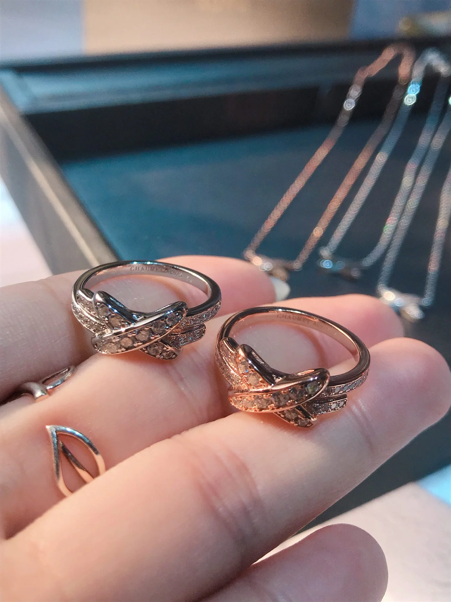 Chaumet - Колье с бриллиантами в виде креста - Кольцо