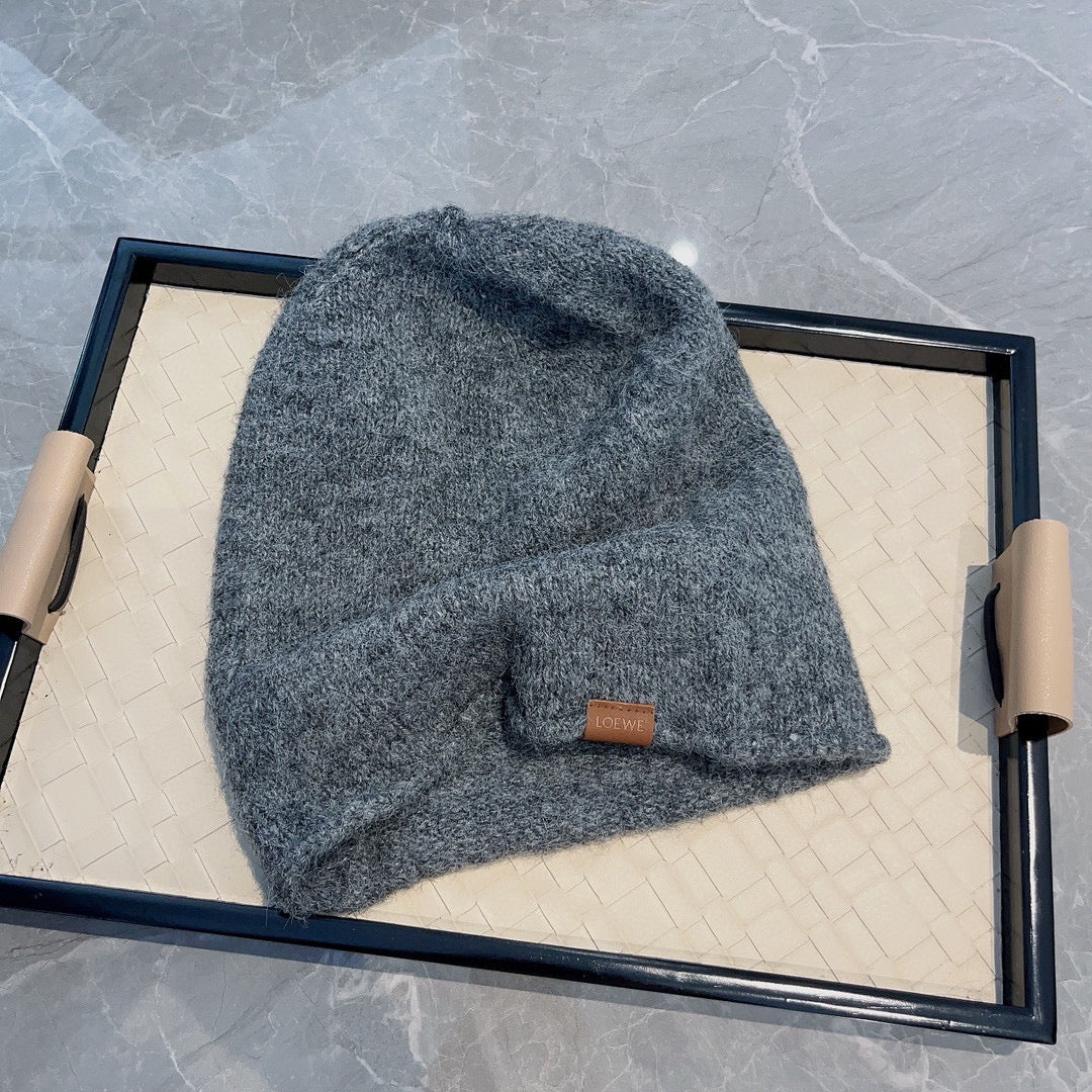 Вязаная шапка-бини LOEWE в стиле хип-хоп, осень/зима, серая.