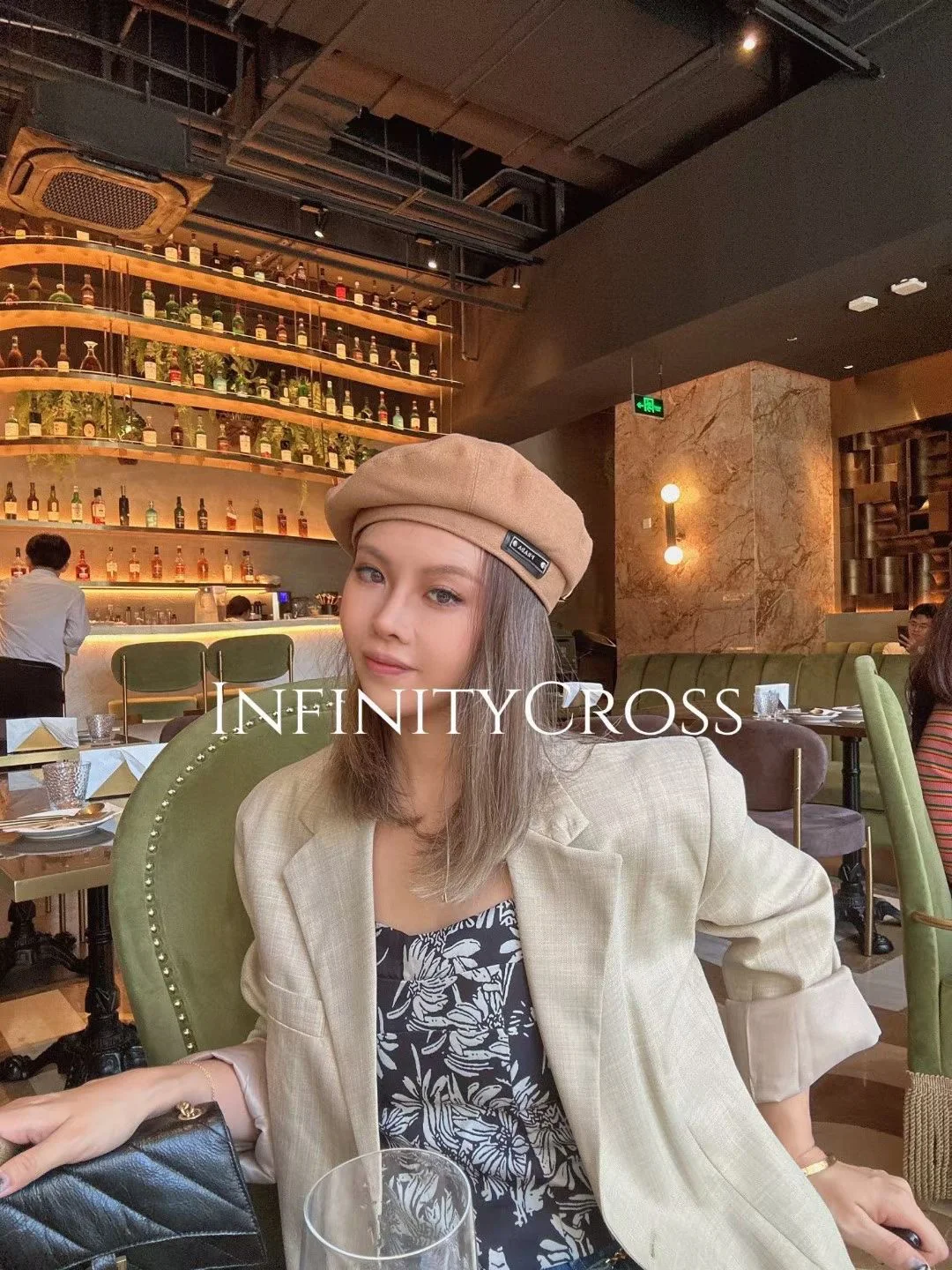 Prada - берет из коллекции осень/зима