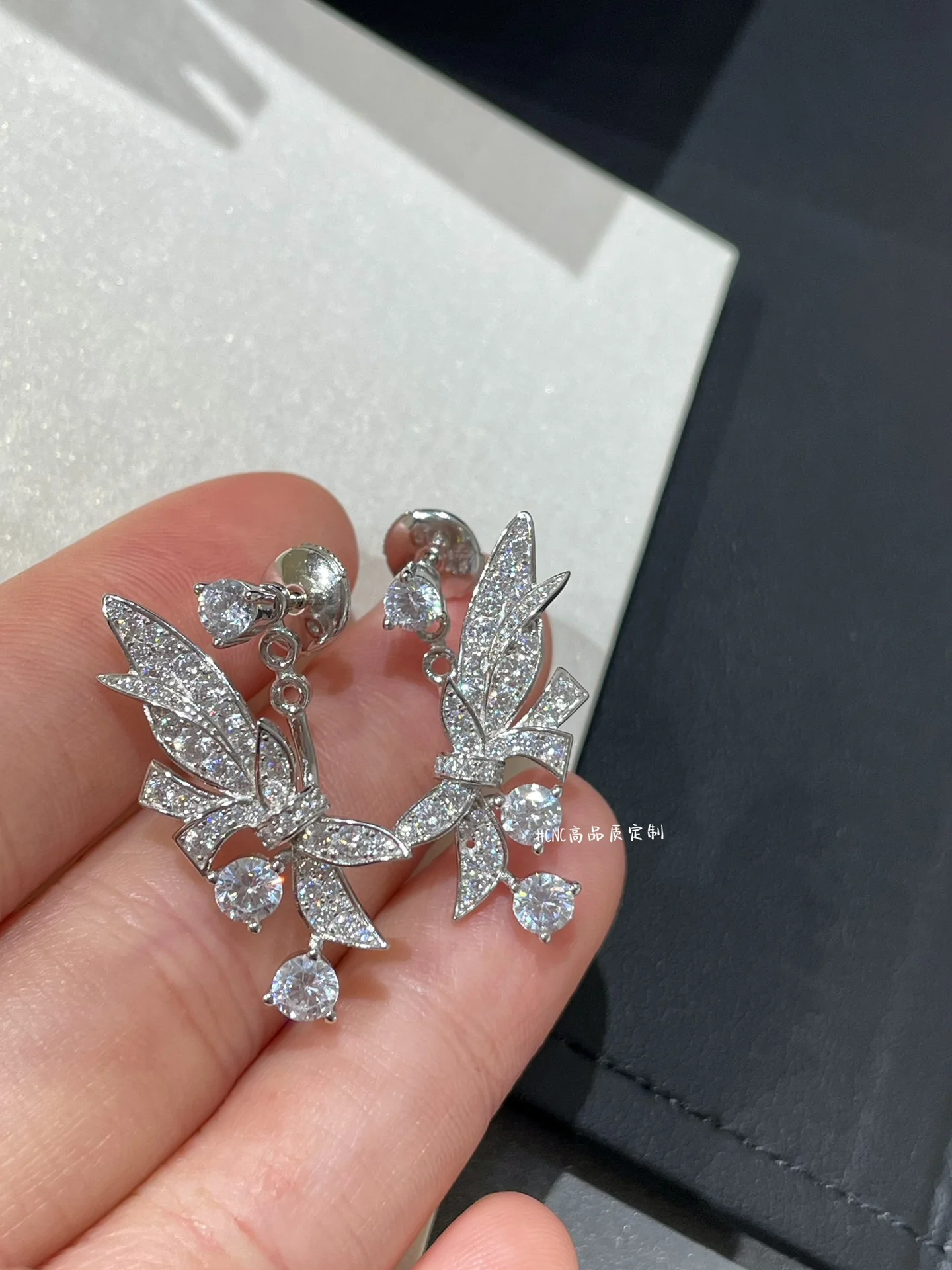 Серьги Chaumet 011