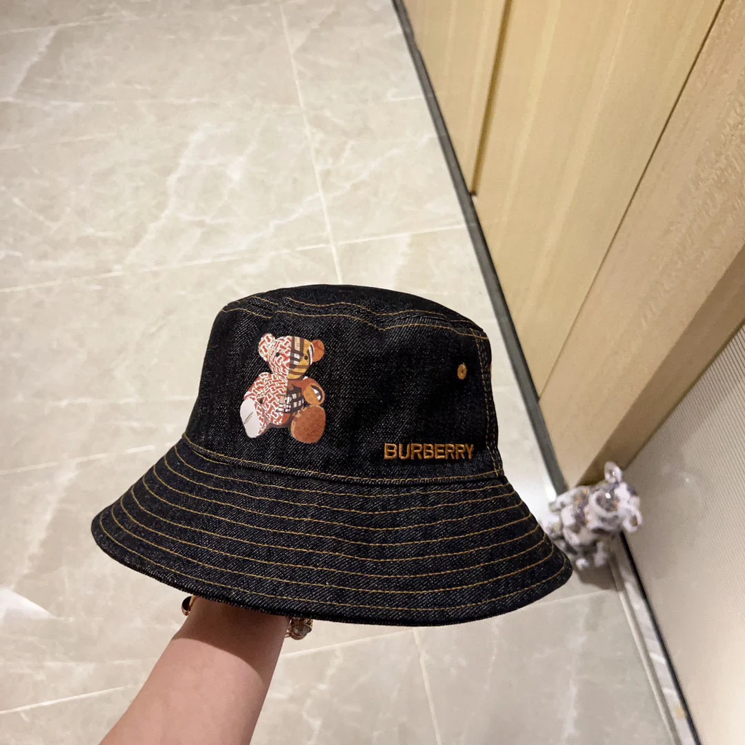 Новая джинсовая панама Burberry 