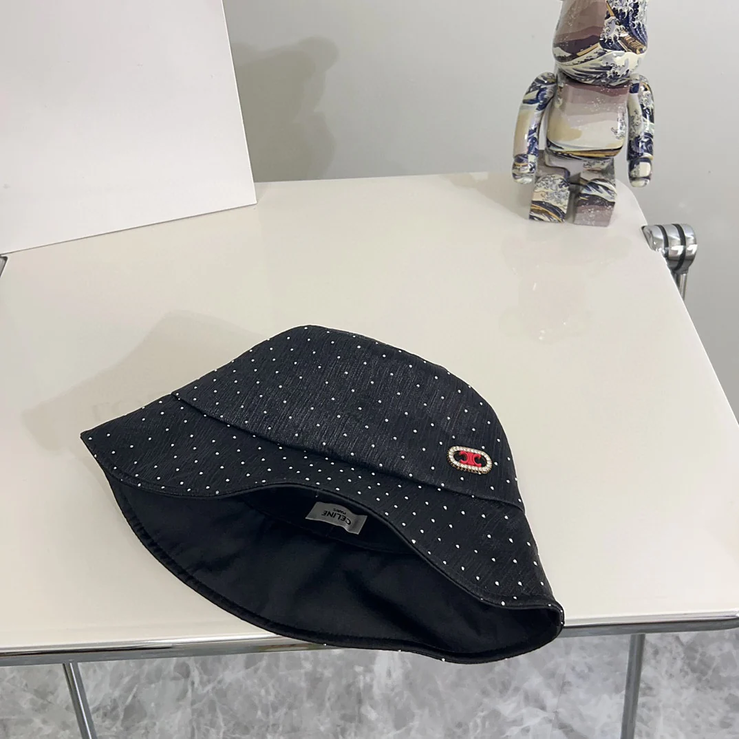 Новая роскошная рыбацкая шляпа Celine 2024 с стразами - черная