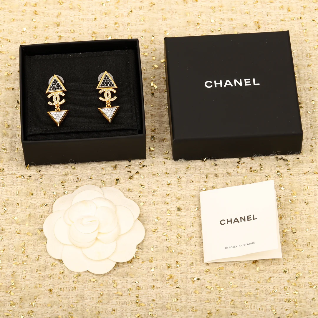 Серьги Chanel 892